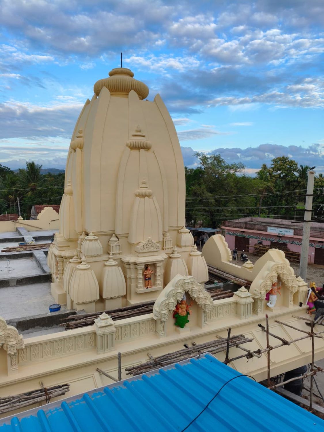 The new curvilinear shikhara, raised in the Kalinga style